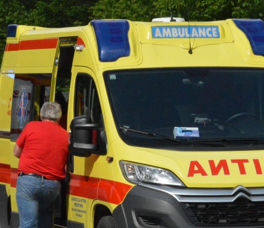 Teško ozlijeđena 60-godišnja biciklistica u Jarugama: Pala pri sjedanju na bicikl