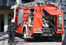 U požaru izgorio traktor i pomoćna prostorija