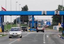 Dvoje pokušalo ući u Hrvatsku s krivotvorenim PCR testovima