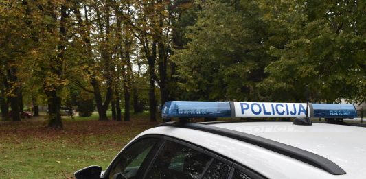 Tijelo pronađeno na poljskom putu: Sumnja se da je 50-godišnjak pregažen