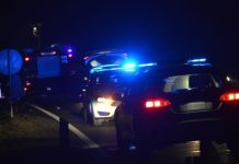 Automobil udario u vlak, jedna osoba ozlijeđena