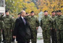 Ministar Anušić otkrio kad će prvi ročnici u vojarne