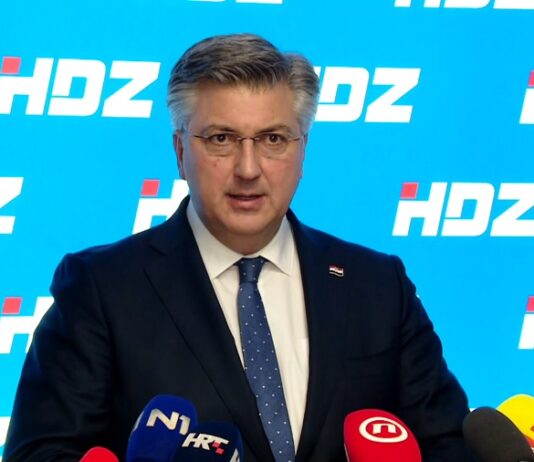 Plenković najavio moguće izmjene zakona nakon ubojstva 19-godišnjaka u Drnišu