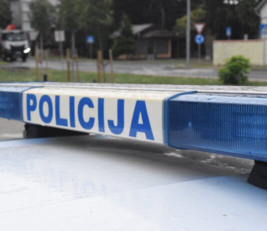 Pijan teretnim vozilom udario 78-godišnjeg pješaka pa pobjegao