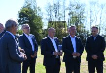 Ministar Medved obišao lokaciju budućeg braniteljskog centra Brodsko-posavske županije