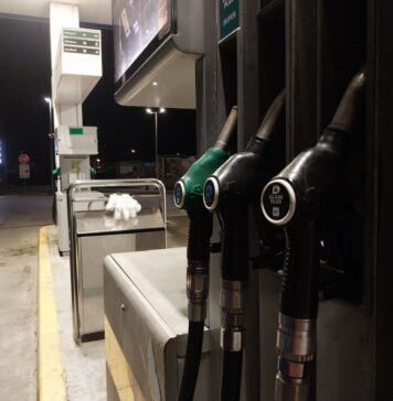 Ministar najavio blago pojeftinjenje goriva sljedeći tjedan