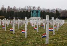 Hrvatska obilježava Dan sjećanja na žrtve Domovinskog rata te žrtvu Vukovara i Škabrnje
