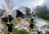 Zapalilo se smeće u kamionu, vatrogasci ugasili požar