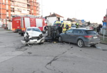 Sudar tri automobila u Belom Manastiru, na terenu hitne službe