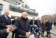 Ministar Bačić u radnom posjetu Belom Manastiru, obnova 37 zgrada i najava novih ulaganja u stanovanje