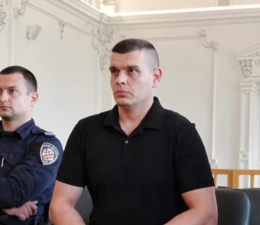 Potresno svjedočenje roditelja na sudu u Osijeku: Istinu o smrti kćeri saznali tek iz medija