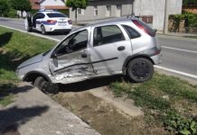 Dvije osobe ozlijeđene u prometnoj nesreći u Baranji, jedan automobil završio u kanalu