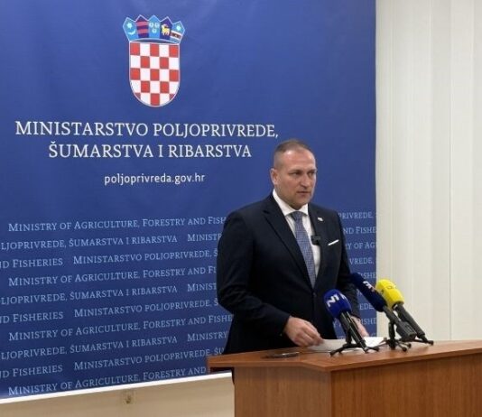 Država osigurala 500.000 eura pomoći proizvođačima ovčjeg i kozjeg mlijeka pogođenima kugom malih preživača