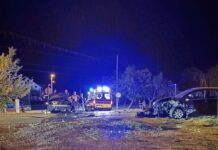 Dvije starije osobe ozlijeđene u snažnom sudaru u Bukovlju, prevezene su u bolnicu
