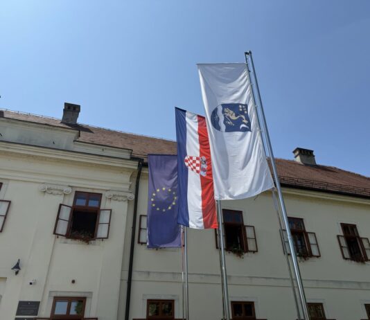 Policija u Gradskoj upravi Slavonskog Broda: Provjeravaju se navodi povezani s Dusparom i suradnicima
