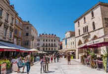 Povećanje noćenja domaćih turista, a smanjenje noćenja stranih turista