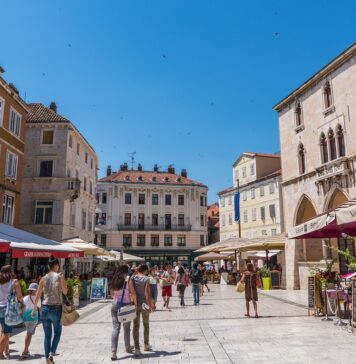 Povećanje noćenja domaćih turista, a smanjenje noćenja stranih turista