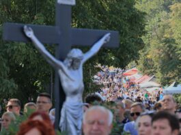 Velika Gospa u Aljmašu – mnoštvo hodočasnika u Svetištu Gospe od Utočišta