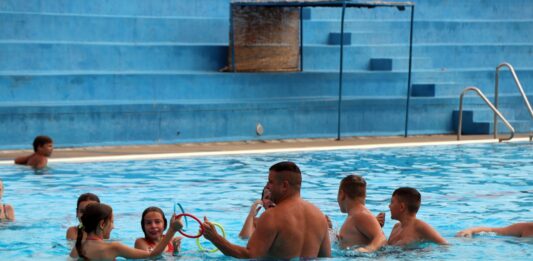 Ovog ljeta 638 djece učilo plivati, program obuke širi se na 40 škola u Osječko-baranjskoj županiji
