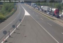 Teška nesreća na A3: Sudarila se dva kamiona i tri automobila, promet prekinut