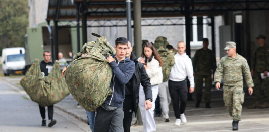 U Požegi, Kninu, Vinkovcima i Slunju počela vojna obuka za 1000 ročnika