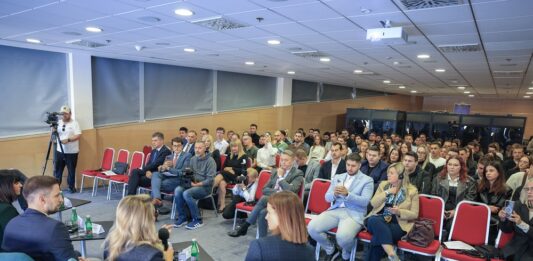 U Osijeku održana konferencija o priuštivom stanovanju: Županija najavila gradnju 53 stambene jedinice za mlade obitelji