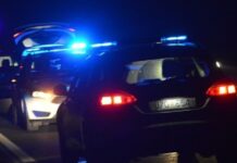 Filmska policijska potjera kroz tri slavonske županije: Vozač bježao policiji, oštećeno službeno vozilo